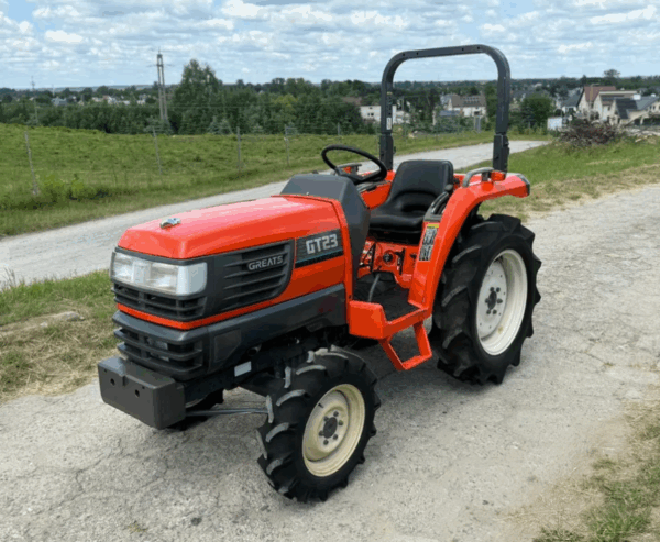 Traktor traktorek 4x4 Kubota GT23 śliczny stan wspomaganie kierownicy 23 km